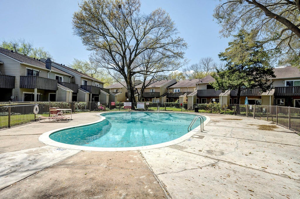 Photo of 5005 Georgi Lane #165, Houston, TX 77092 (MLS # 41388194)