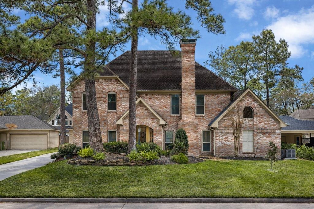 Photo of 5827 Mountain View Drive, Houston, TX 77345 (MLS # 16882145)