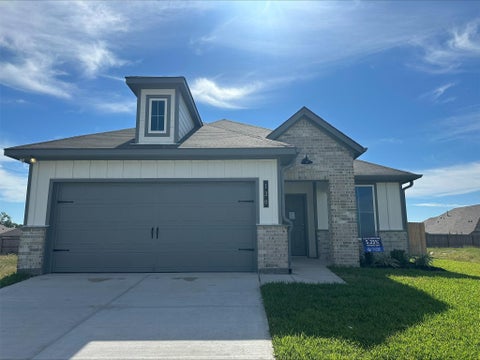 Photo of 130 Lacebark Loop, Brenham, TX 77320 (MLS # 84602830)
