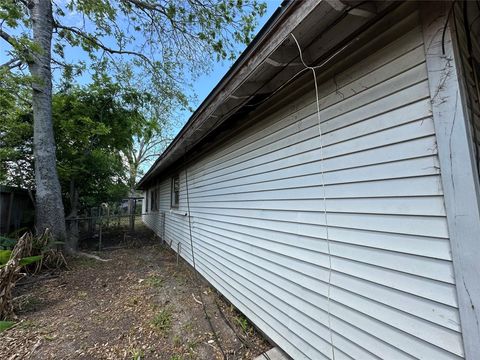 Tiny photo for 12125 Palmbeach Street, Houston, TX 77034 (MLS # 29734563)