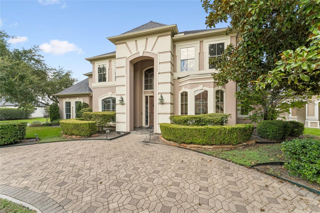 Photo of 13614 Neils Branch Drive, Houston, TX 77077 (MLS # 91879214)