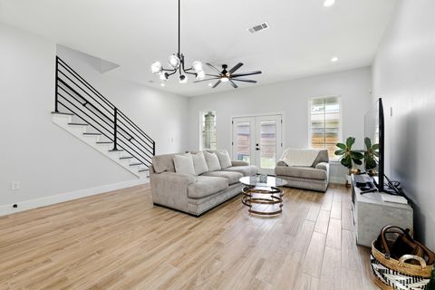 Tiny photo for 5209 Canal Street, Houston, TX 77011 (MLS # 86793847)