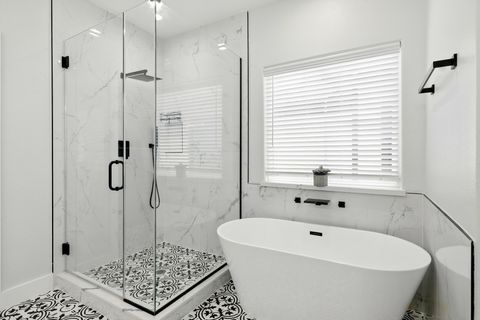 Tiny photo for 5209 Canal Street, Houston, TX 77011 (MLS # 86793847)