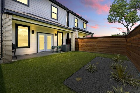 Tiny photo for 5209 Canal Street, Houston, TX 77011 (MLS # 86793847)