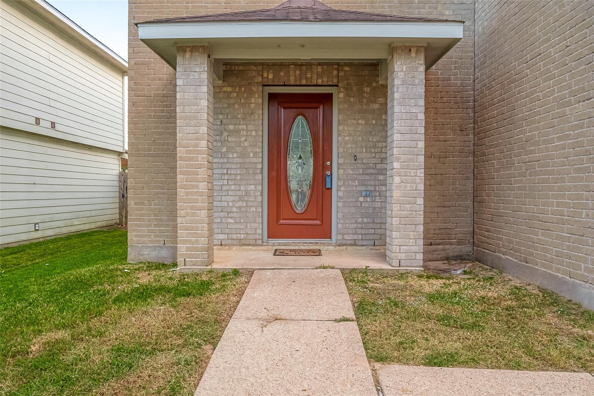 20807 Baronsledge Lane