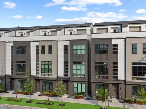 2117 Emancipation Avenue Houston TX 77003