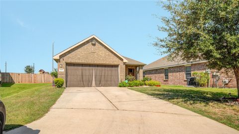 Photo of 10911 Camarillo Court, Houston, TX 77088 (MLS # 81530601)