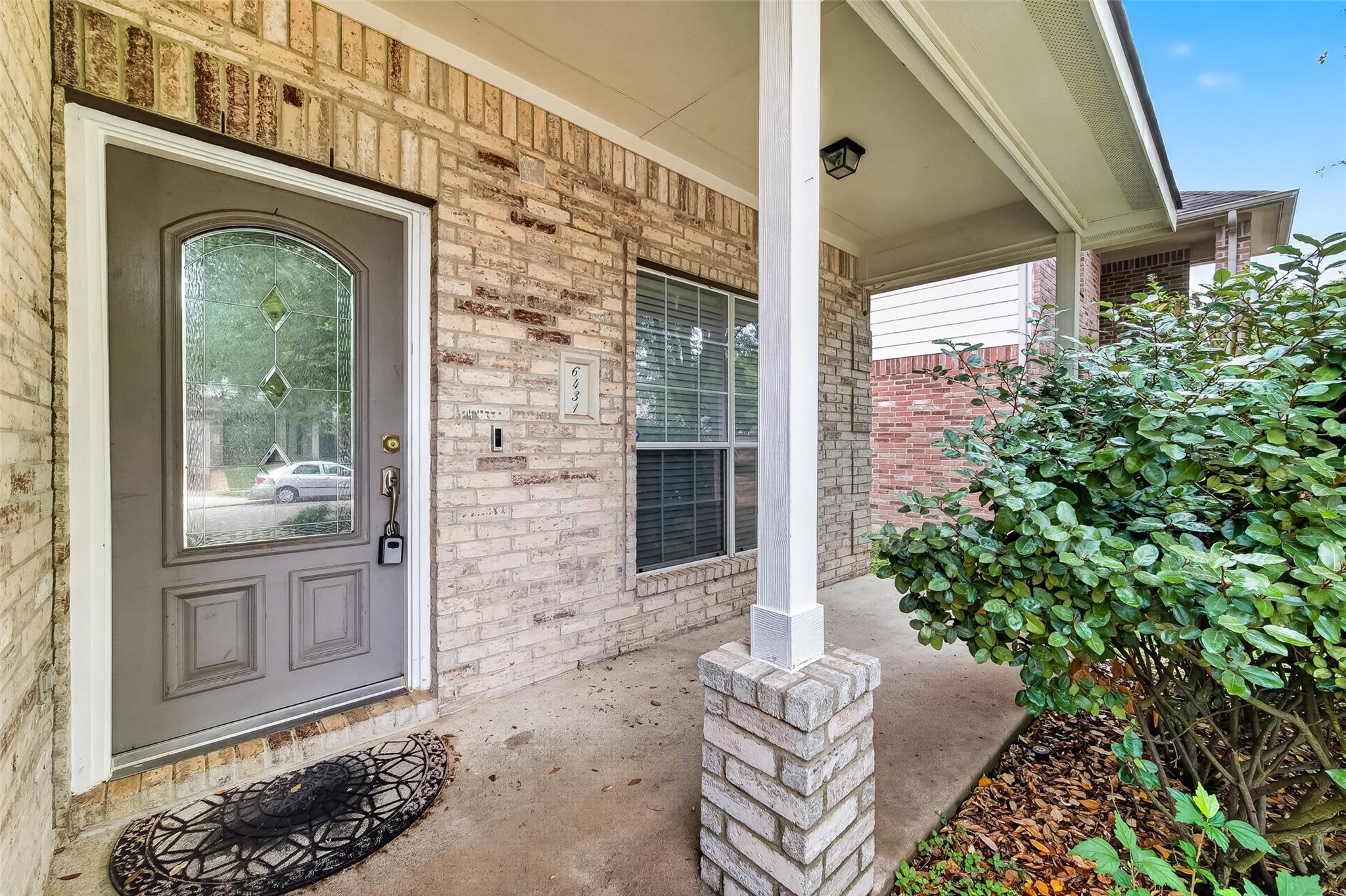 6431 Applewood Forest Drive