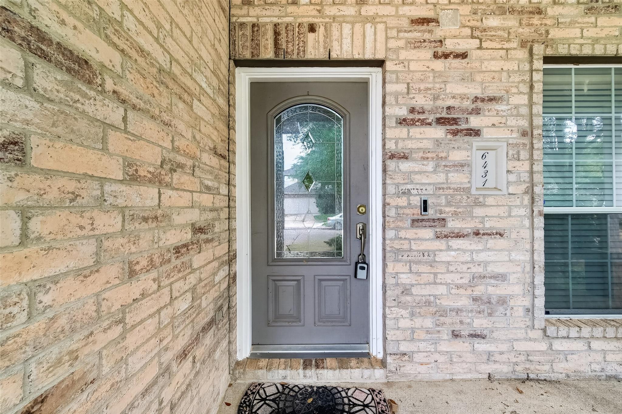 6431 Applewood Forest Drive