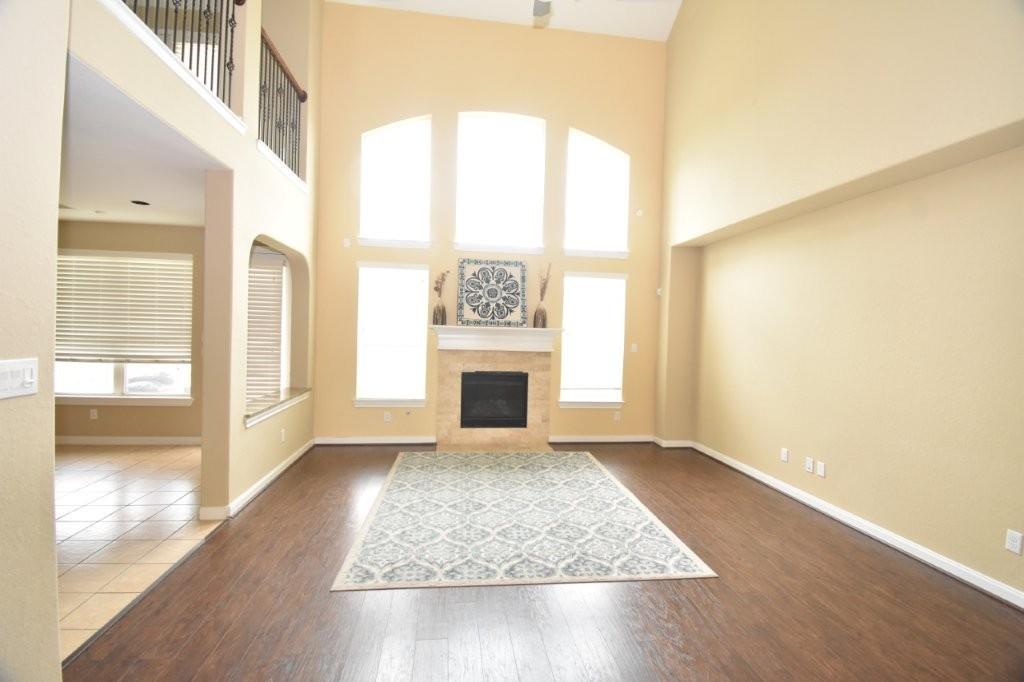 10135 Cypress Path
