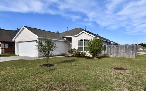 Photo of 18226 Willow Edge Drive, Tomball, TX 77375 (MLS # 87565668)