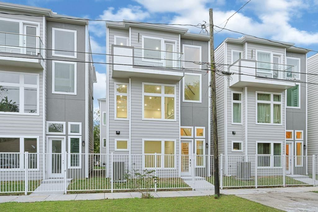 Photo of 6713 Saint Augustine Street, Houston, TX 77021 (MLS # 5374445)