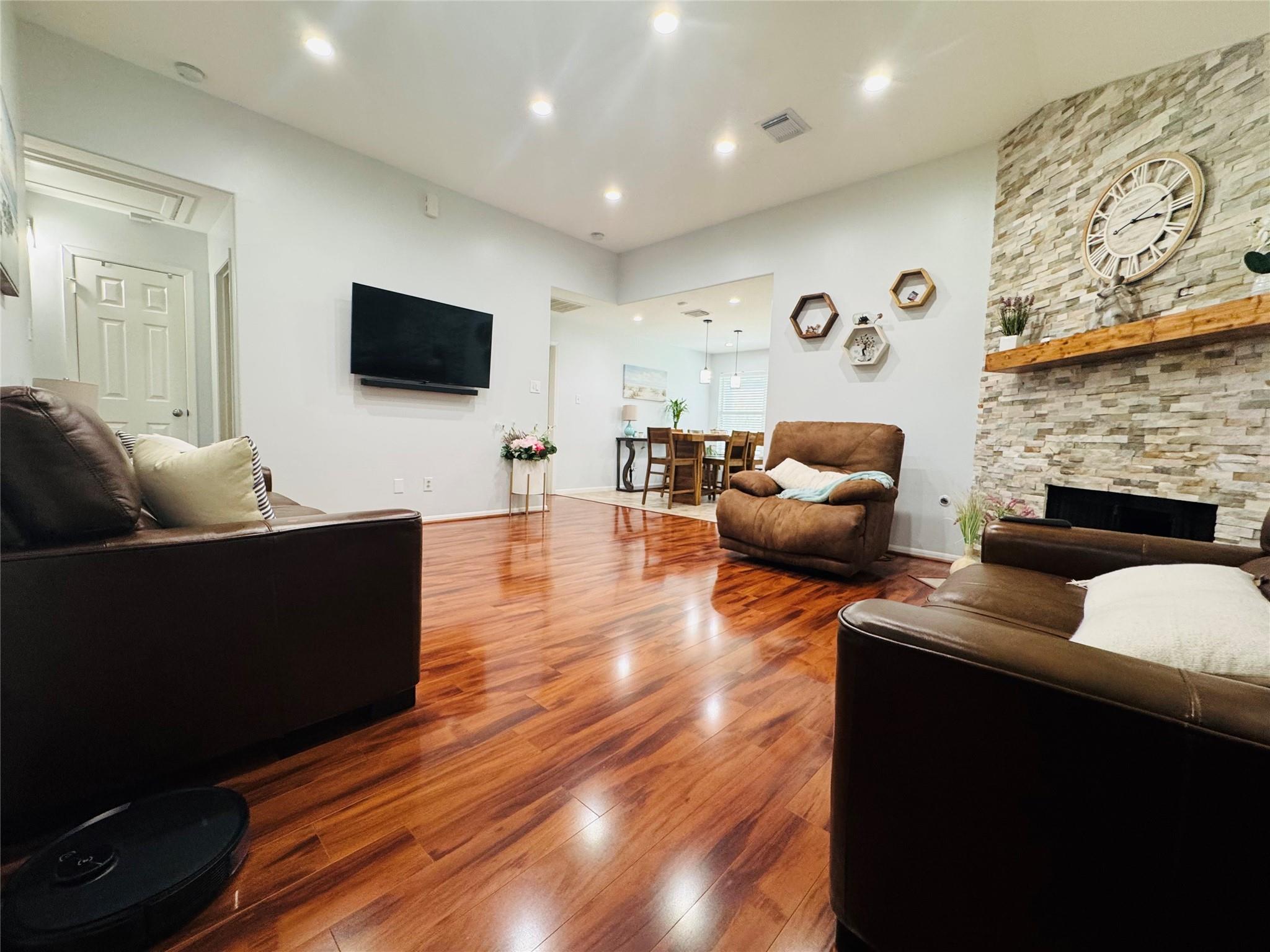 19347 Otter Trail Court