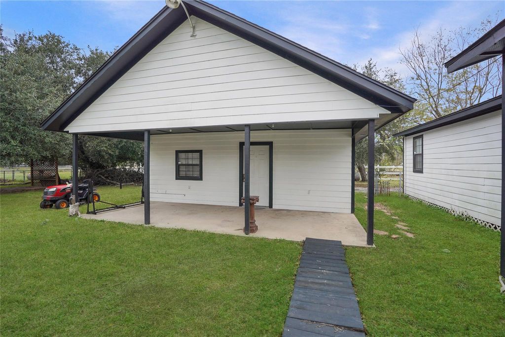 Photo of 22855 E Martin 1/2 Drive, Porter, TX 77365 (MLS # 31804776)