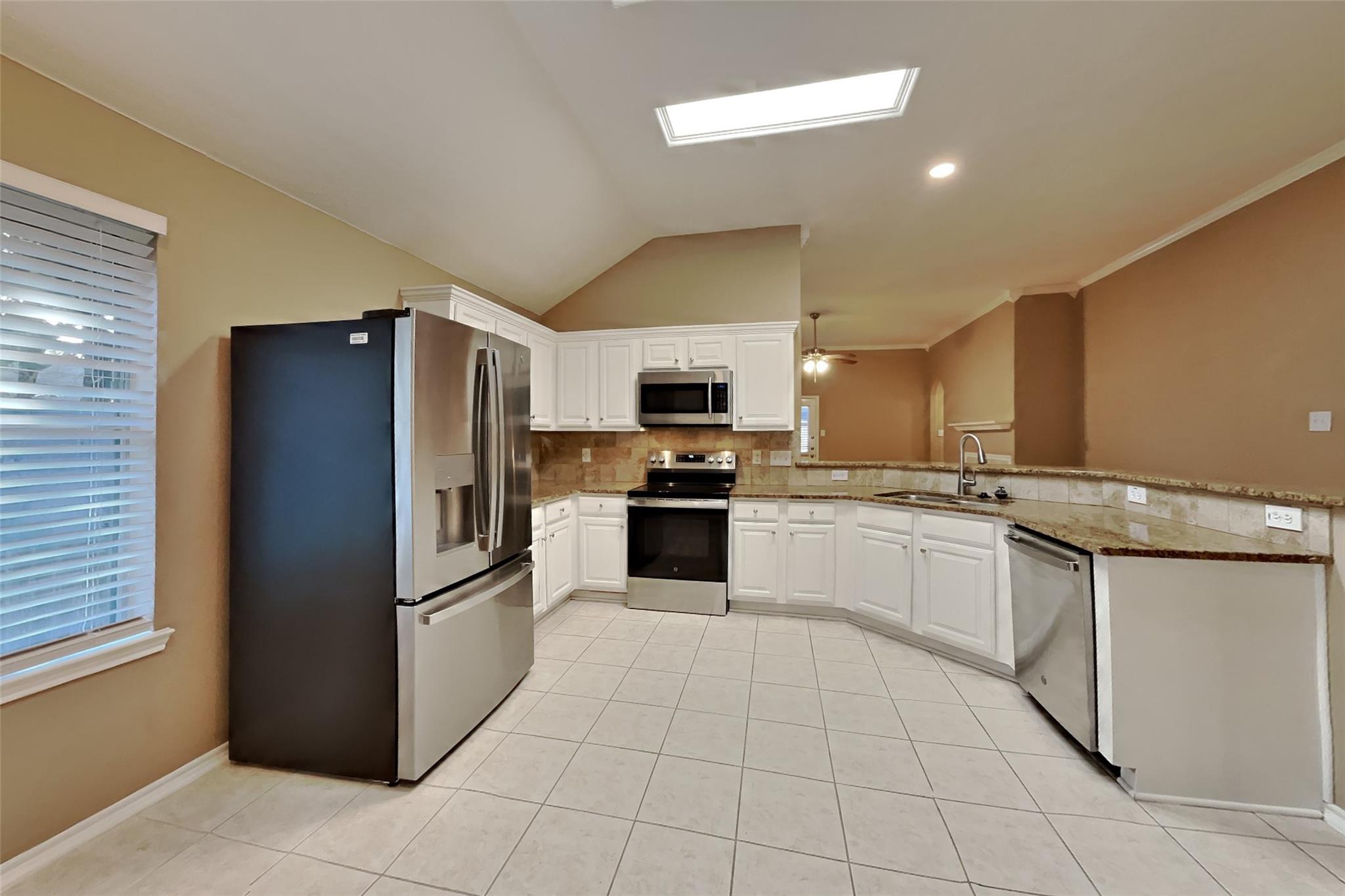 16442 Redbud Berry Lane