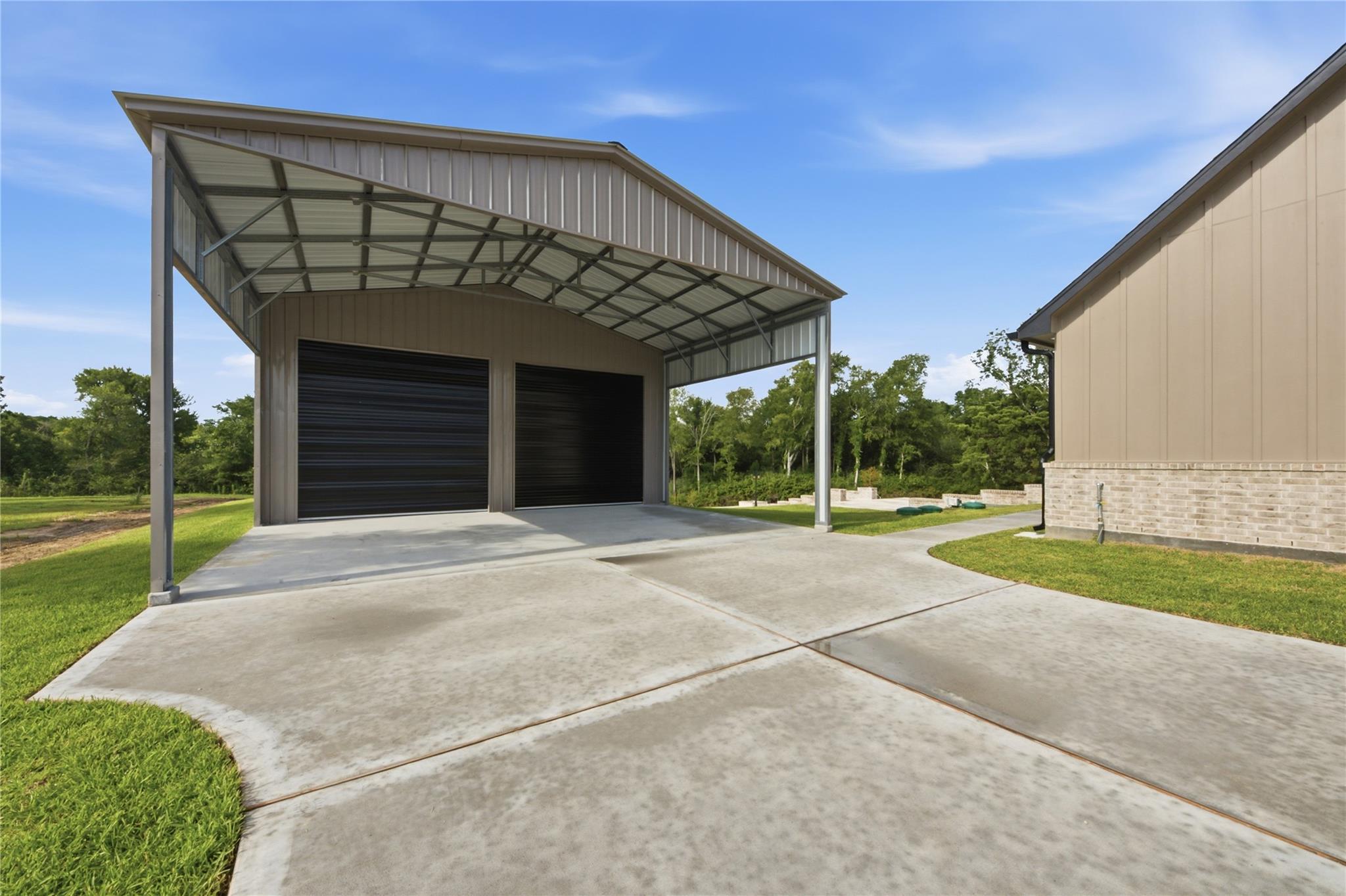 5024 Texana Dr