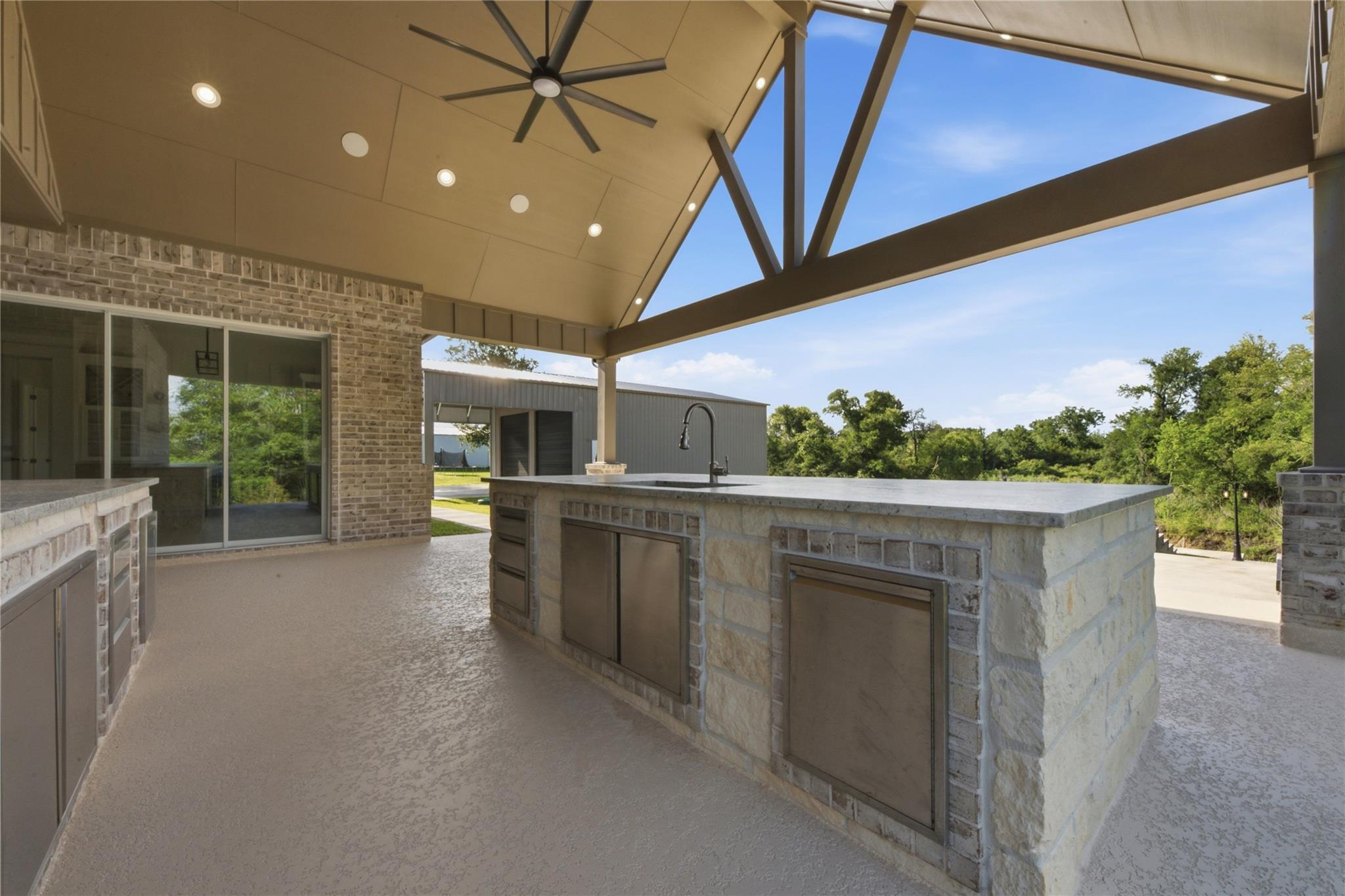 5024 Texana Dr