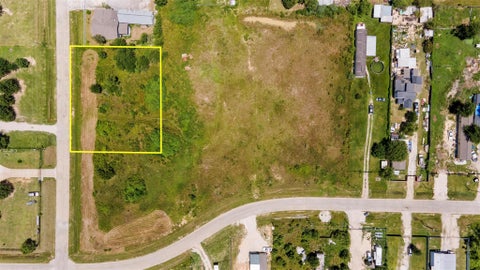 Photo of 341 County Road 3578, Cleveland, TX 77327 (MLS # 17084123)