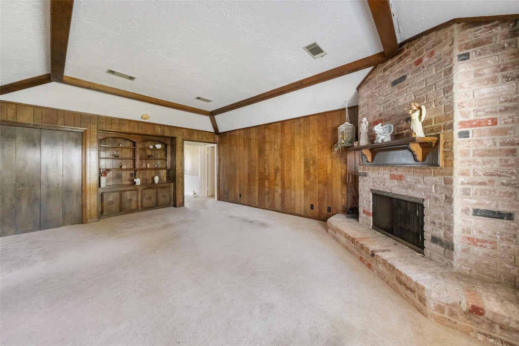 Photo of 2230 Tangle Lake Drive, Houston, TX 77339 (MLS # 10329892)