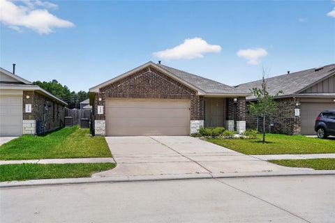 Homes For Sale - 9940 Glenbrook Lane<br/> Montgomery County, Magnolia, TX 77354
