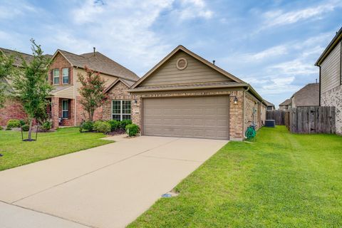 Photo of 14726 Lark Sky Way, Cypress, TX 77429 (MLS # 12076403)