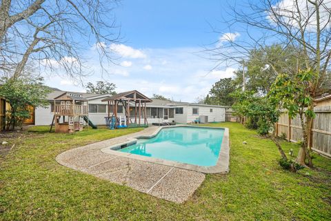 Tiny photo for 4510 Silverwood Drive, Houston, TX 77035 (MLS # 64669102)