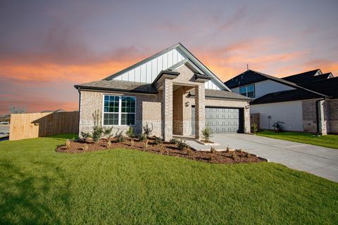 Photo of 3004 Mistflower Trail, Brookshire, TX 77423 (MLS # 73213173)