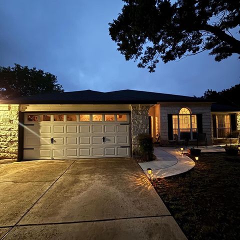 Photo of 6110 Pokealong Path, Lago Vista, TX 78645 (MLS # 67962197)