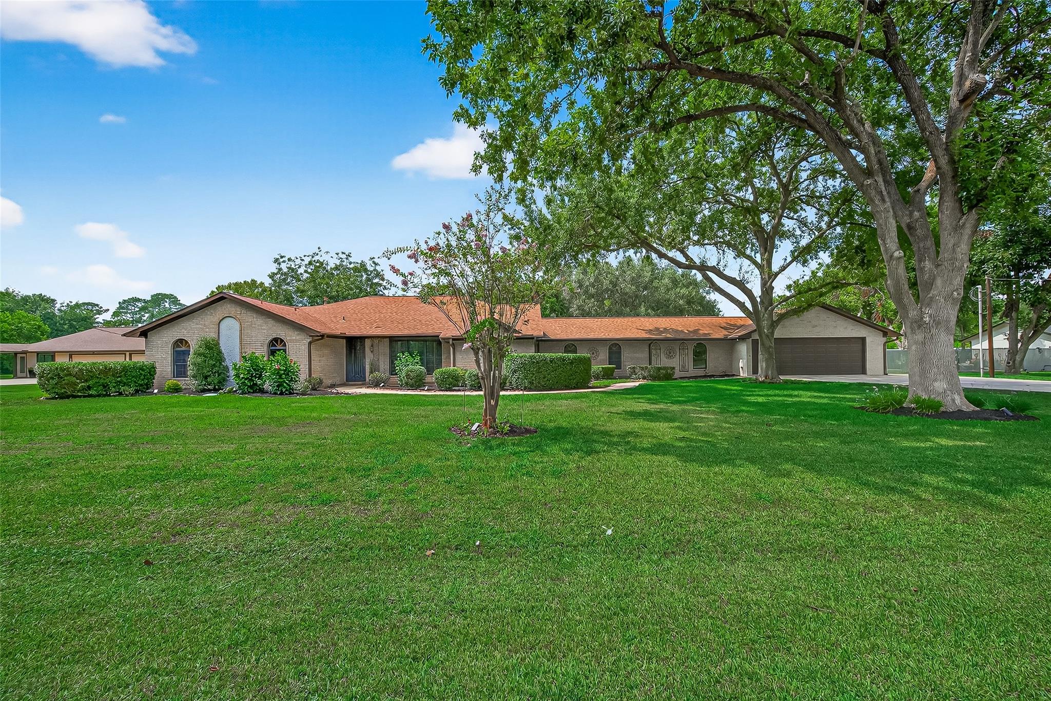 25138 Roesner Lane
