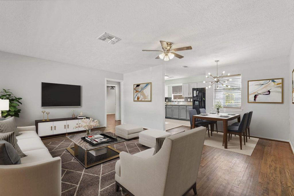 Photo of 5110 Perry Street, Houston, TX 77021 (MLS # 21139140)