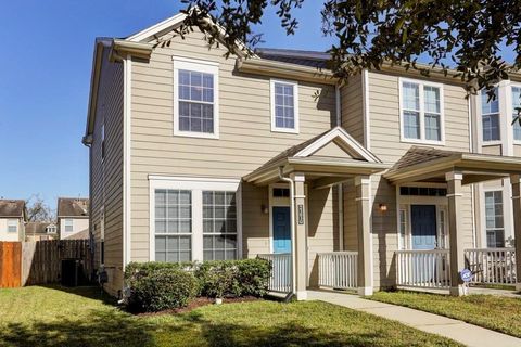 Photo of 23830 Single Oak Street, Spring, TX 77373 (MLS # 14143196)