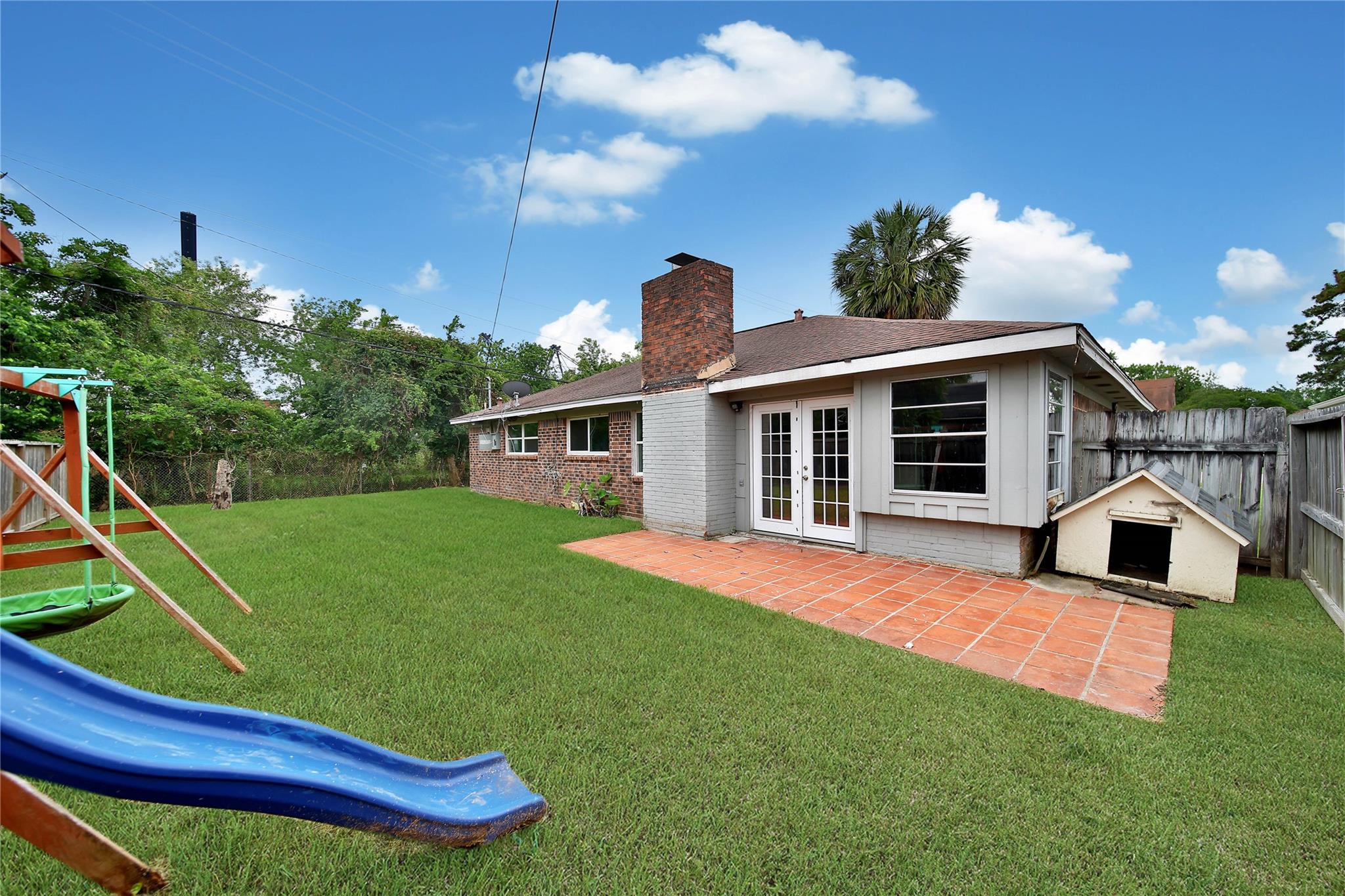 3915 Sailfish Lane