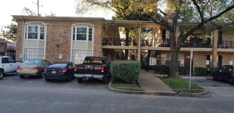 Photo of 3224 Timmons Lane #113, Houston, TX 77027 (MLS # 32373085)
