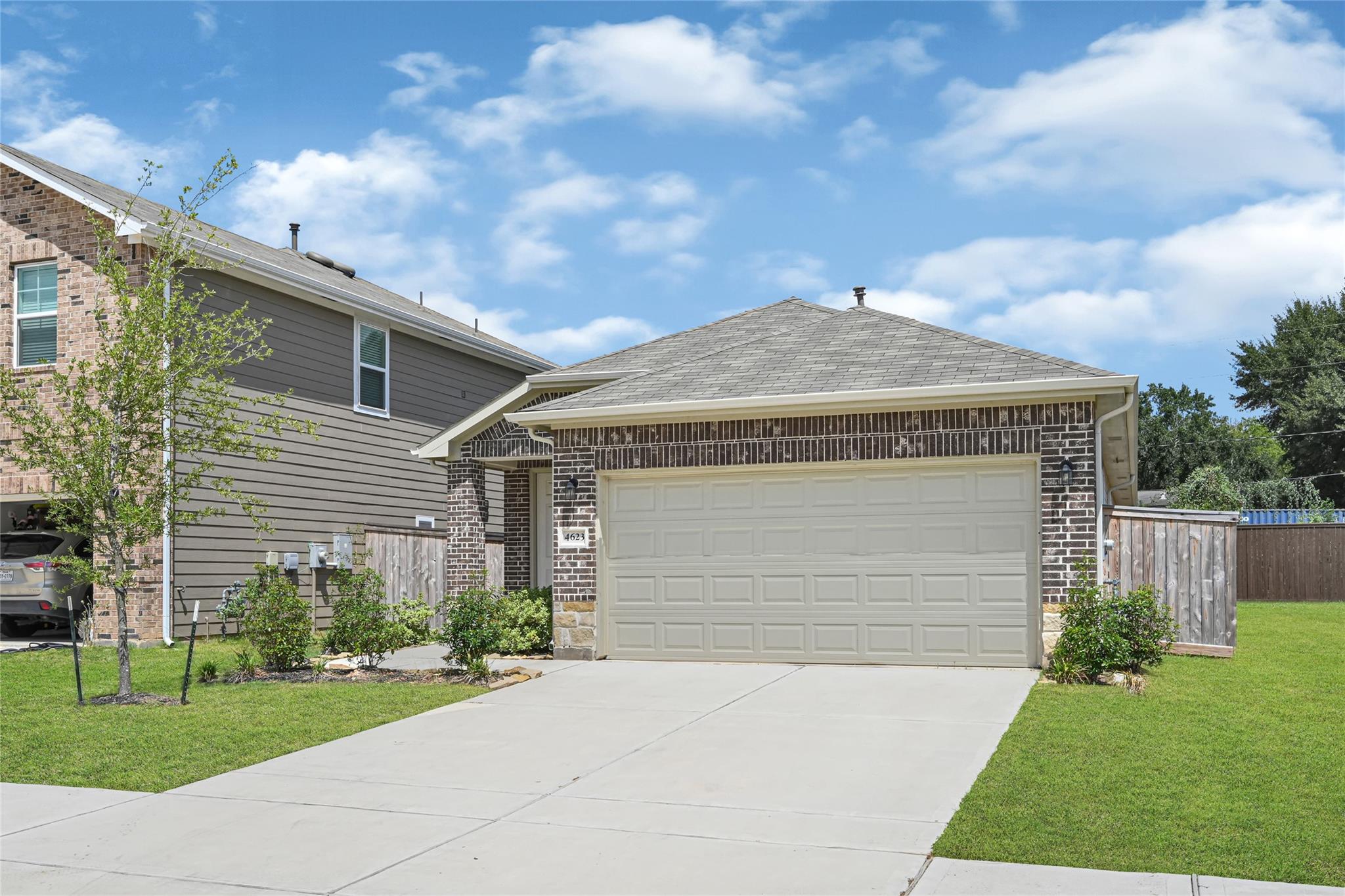 4623 Mesquite Trail Blush