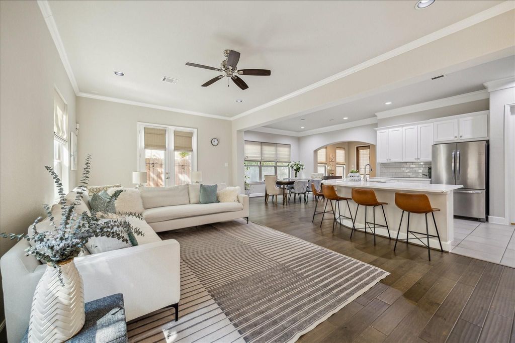 Photo of 5213 Rose Street, Houston, TX 77007 (MLS # 75855506)