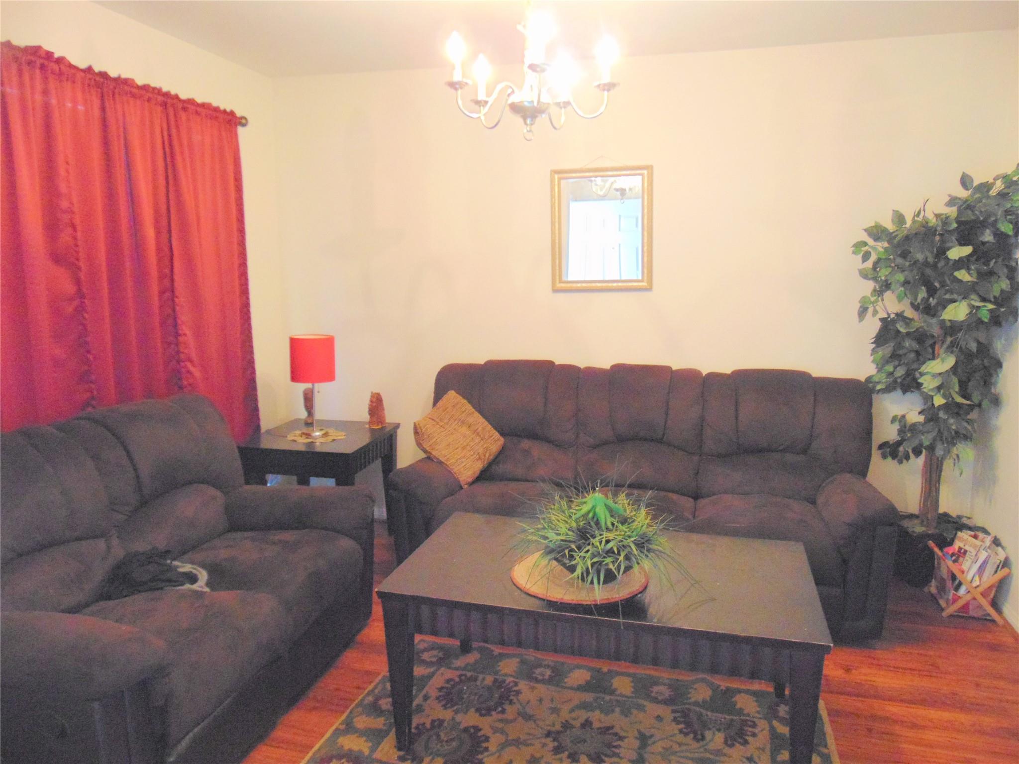 1319 Magnolia Dale Drive