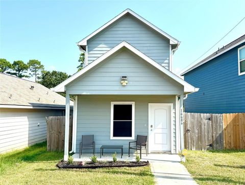 Photo of 16686 E Hammon, Montgomery, TX 77316 (MLS # 15426941)