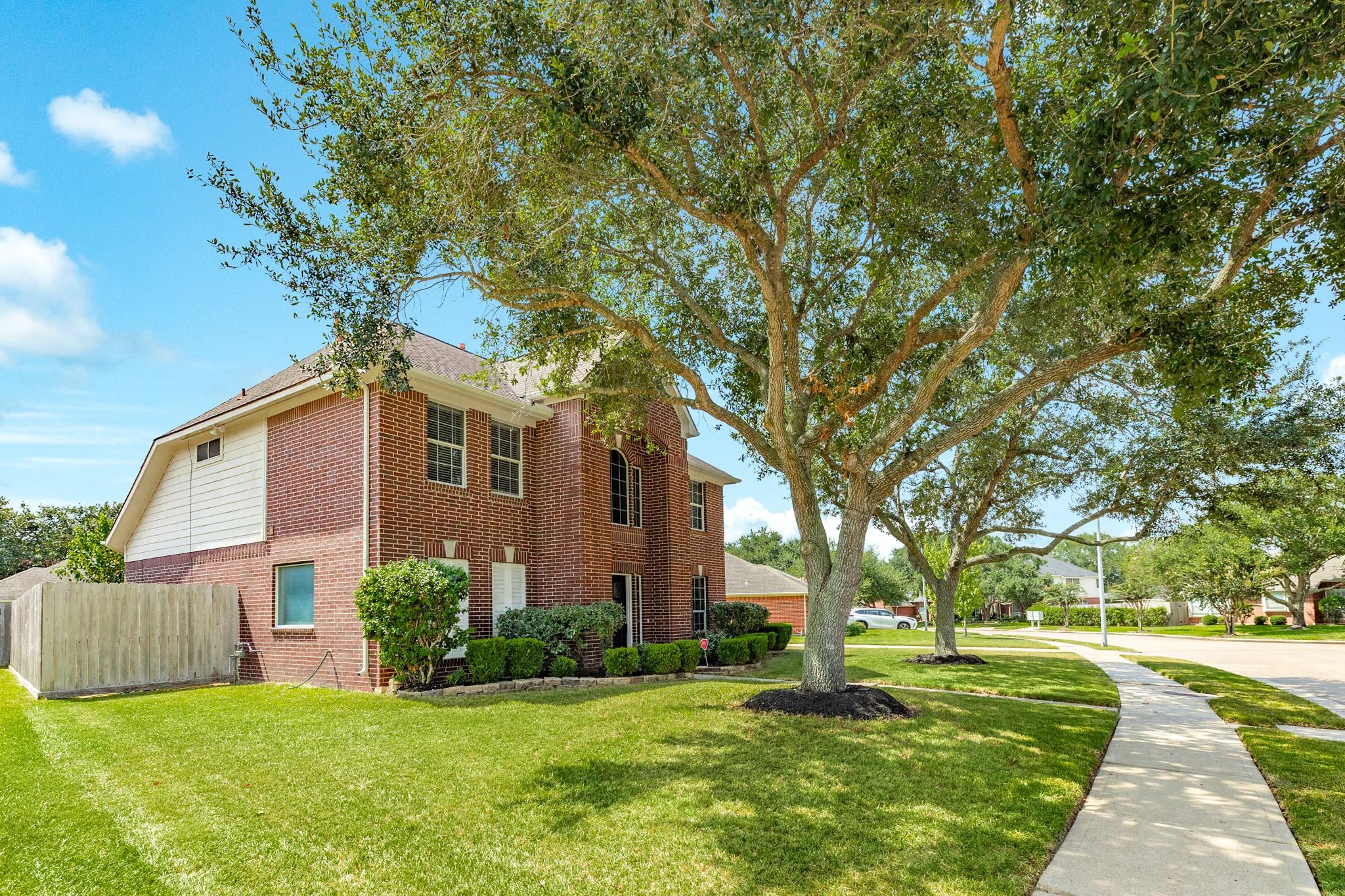 3206 Braesview Drive