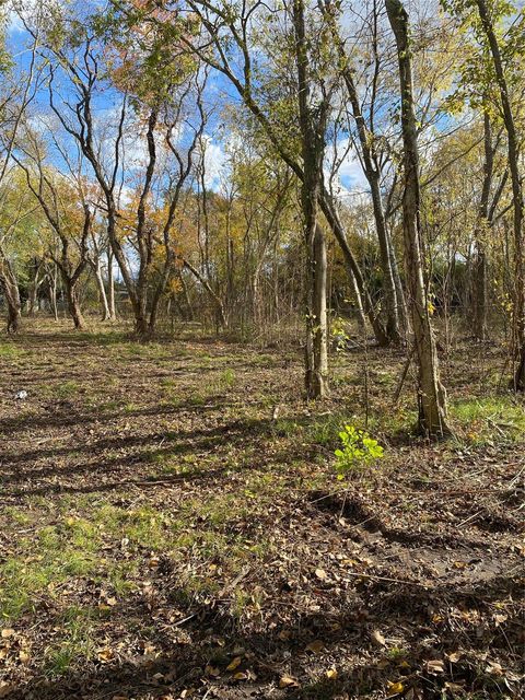 Vacant Land For Sale - 13700 Almeda School Road<br/> Houston, TX 77047