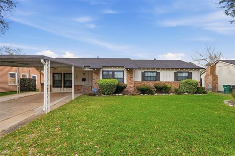 Photo of 4406 Marlborough Drive, Houston, TX 77092 (MLS # 40493242)