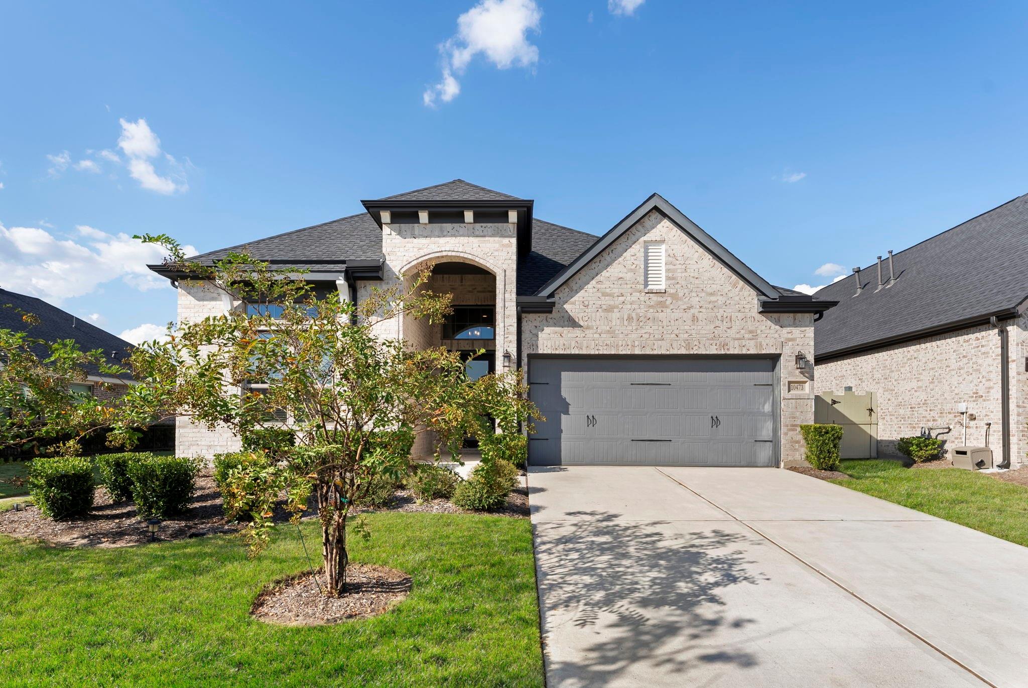 10473 Eastern Bluestar Drive