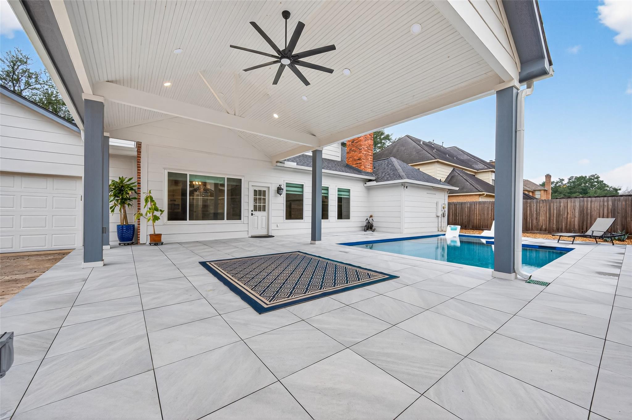 1411 Kelliwood Oaks Drive