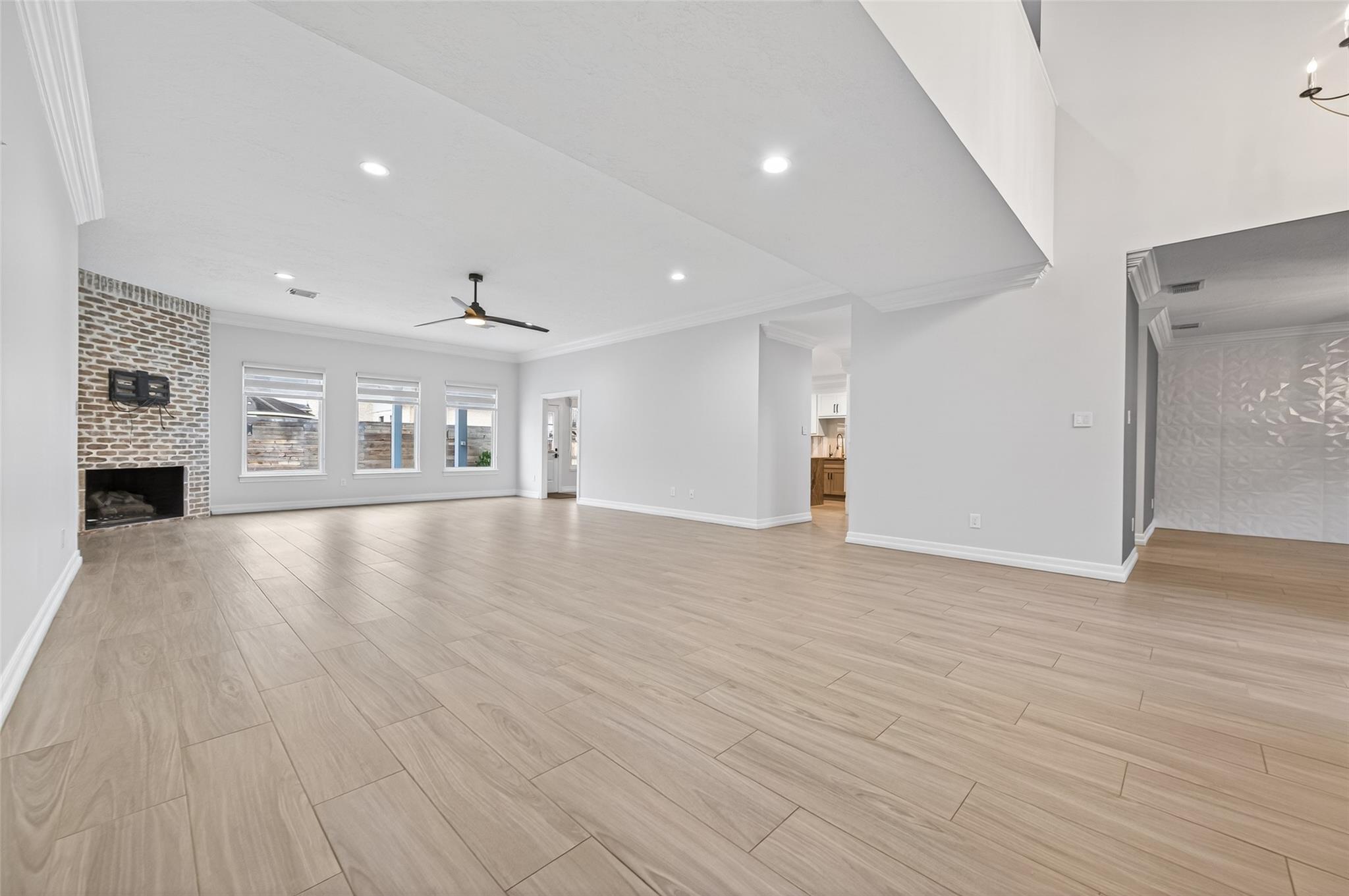 1411 Kelliwood Oaks Drive