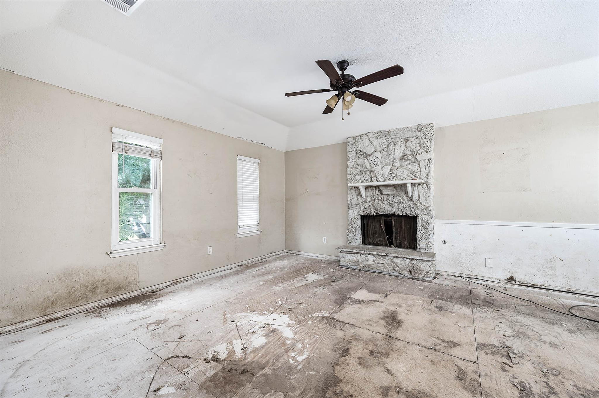 12306 Taylors Crossing Drive