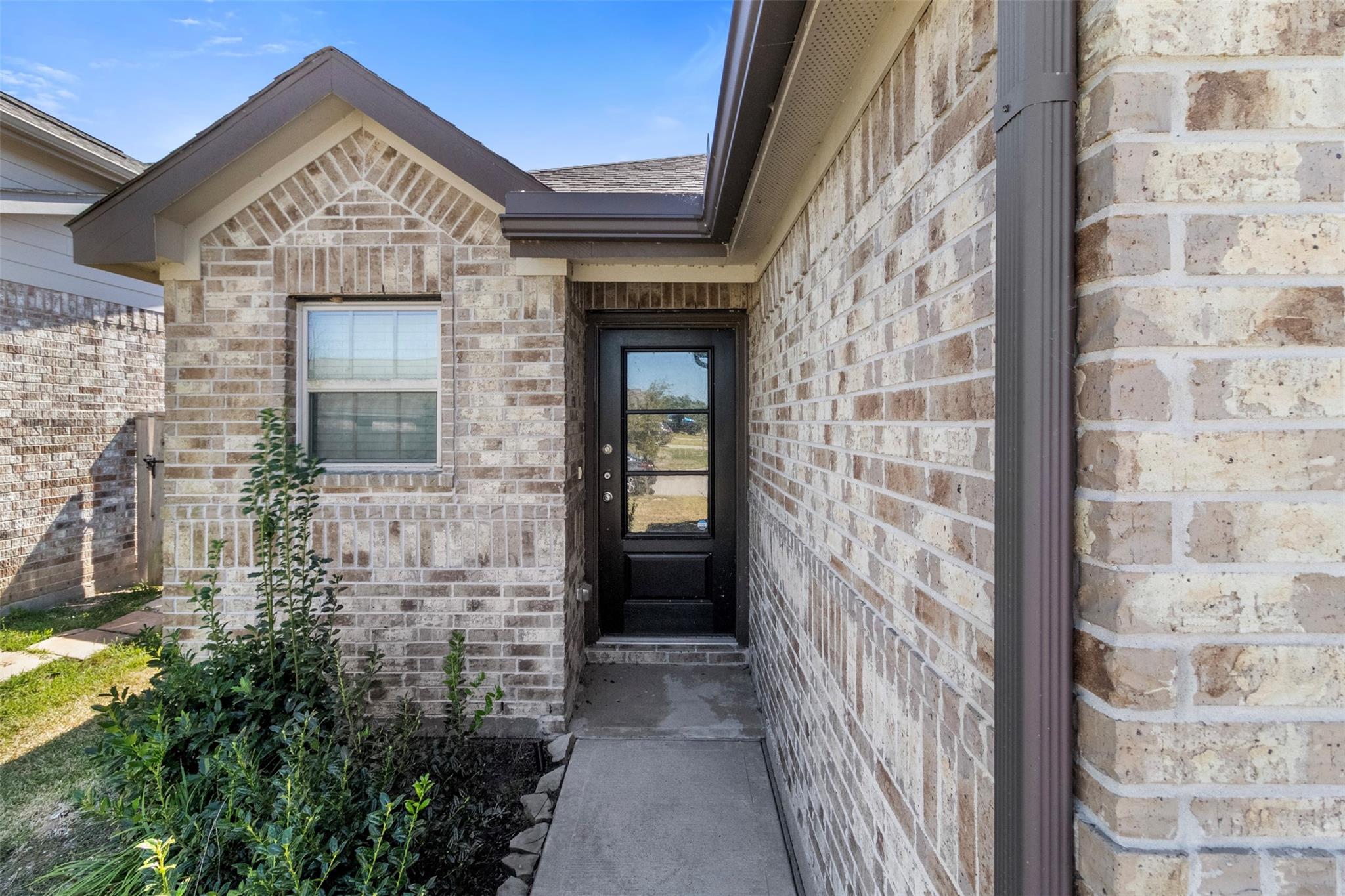 23927 Falling Daylight Drive