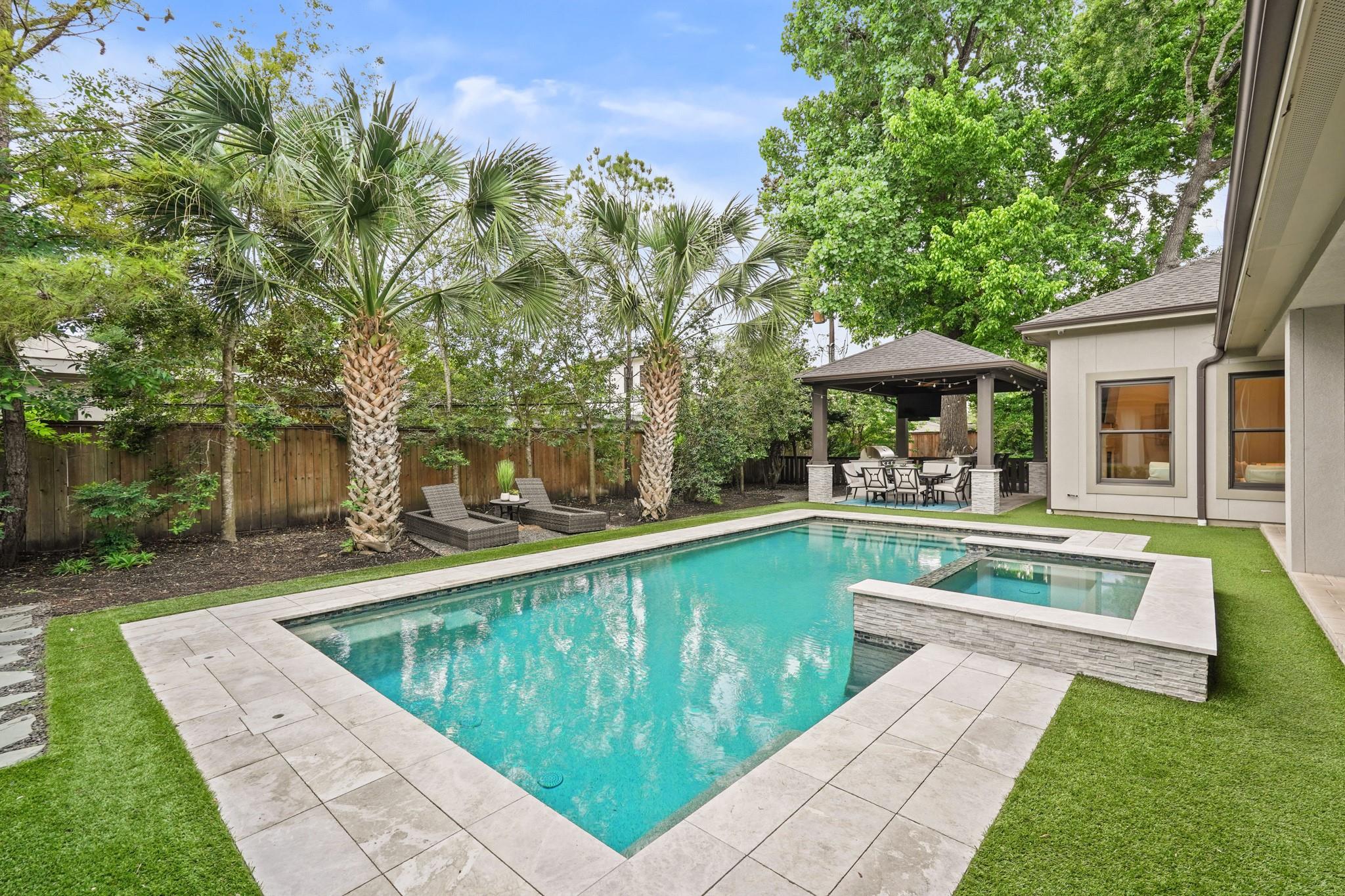 711 Timber Hill Drive