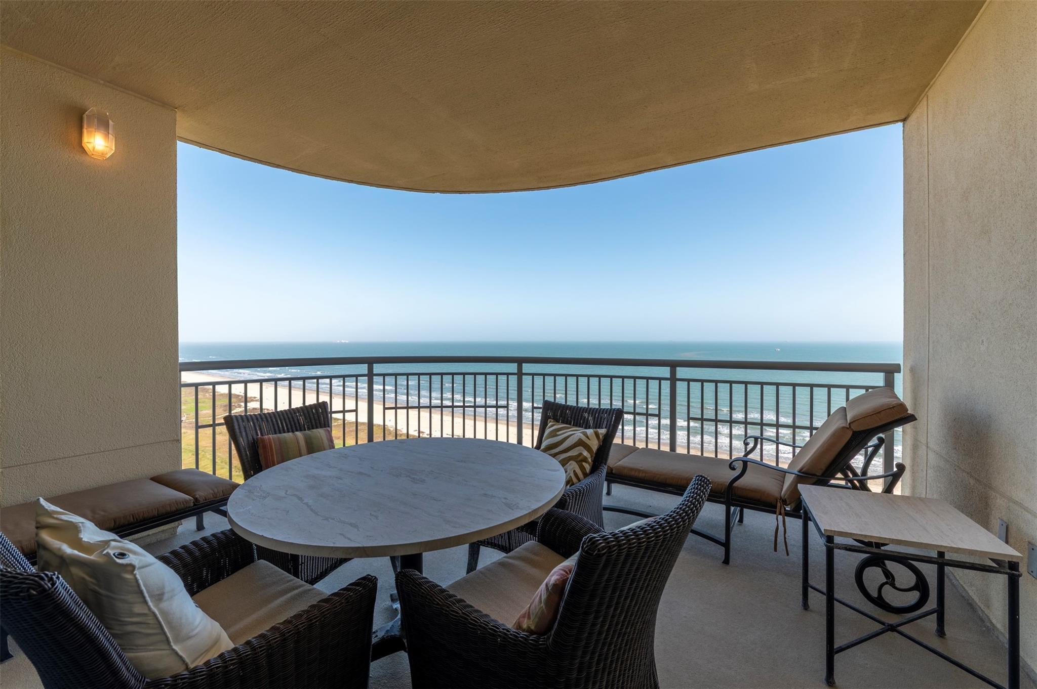 801 E Beach Drive BC1604