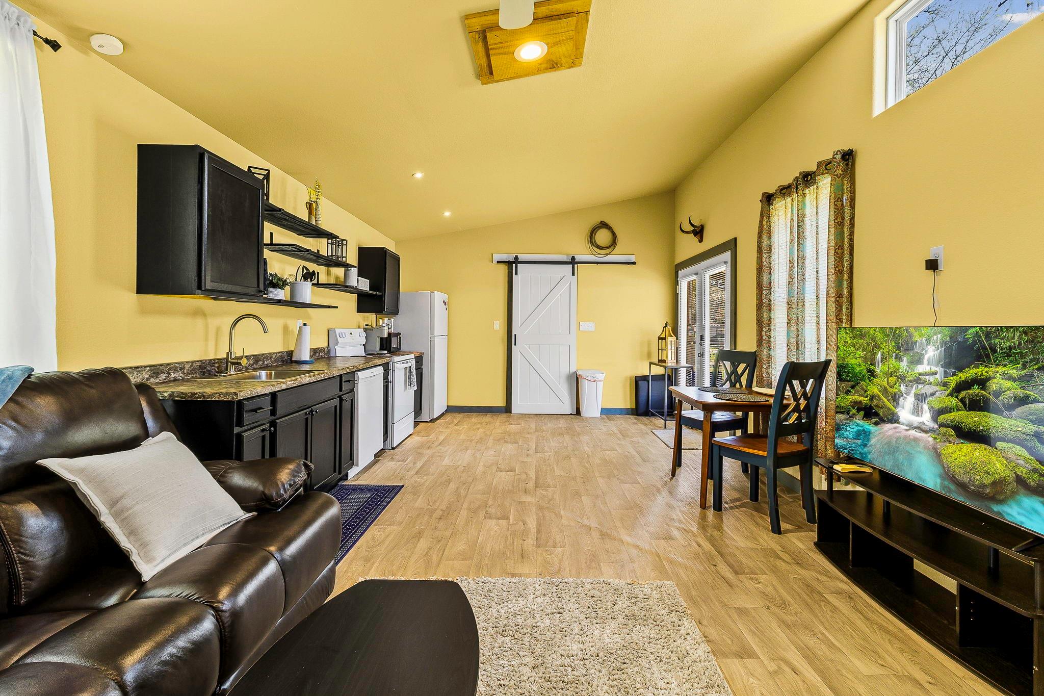 211 Captain Kidd Lane