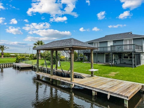 Photo of 997 Redfish Street, Bayou Vista, TX 77563 (MLS # 69596741)