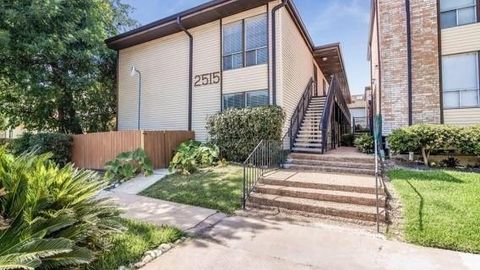 Photo of 2515 Shakespeare Street, Houston, TX 77030 (MLS # 35145061)
